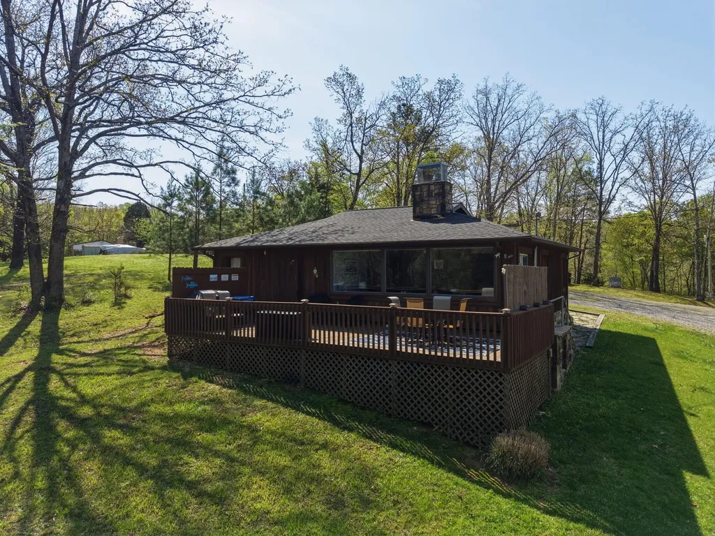 498 Paddle Lane New Concord KY 42076