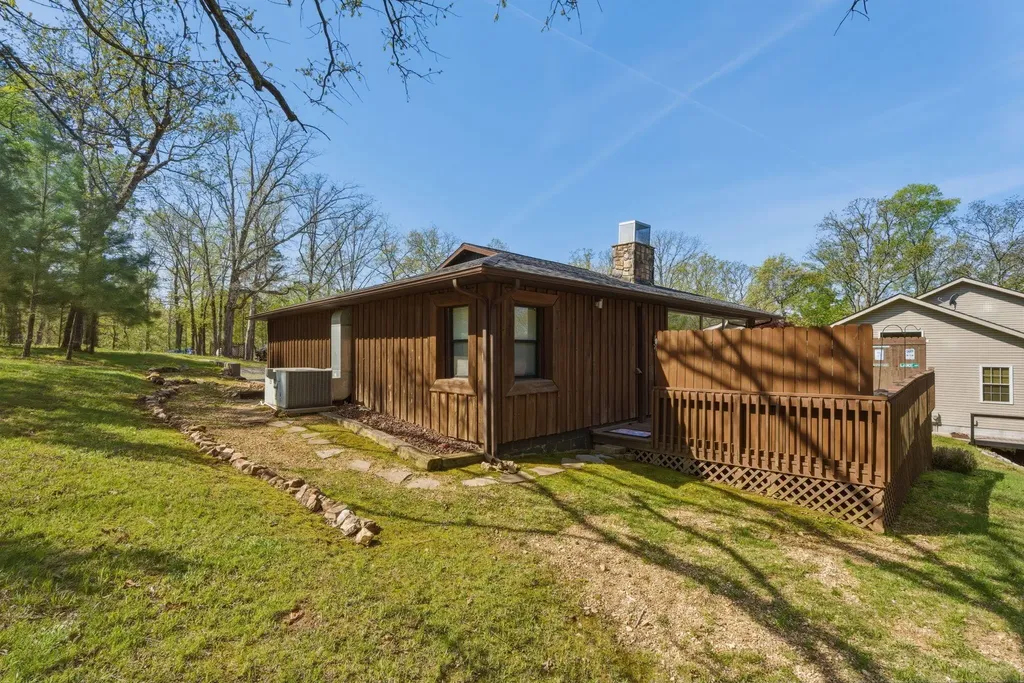 498 Paddle Lane New Concord KY 42076