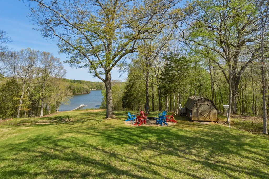498 Paddle Lane New Concord KY 42076