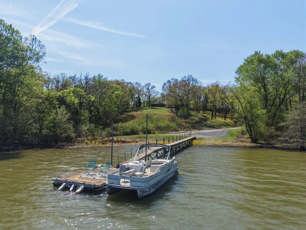498 Paddle Lane New Concord KY 42076
