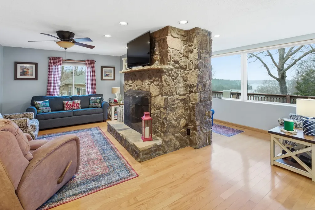 498 Paddle Lane New Concord KY 42076