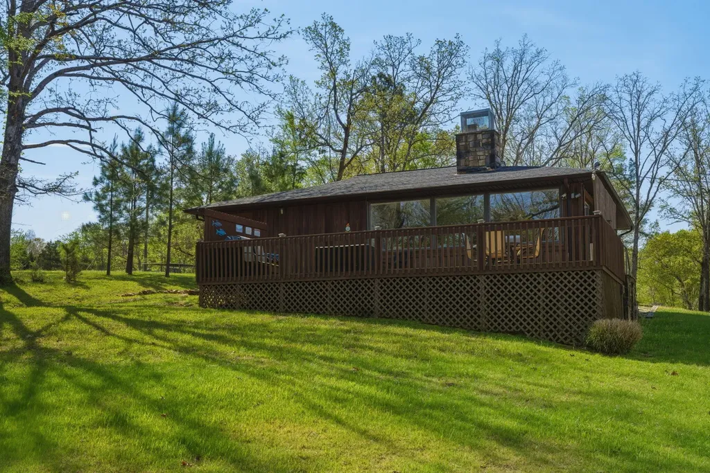 498 Paddle Lane New Concord KY 42076