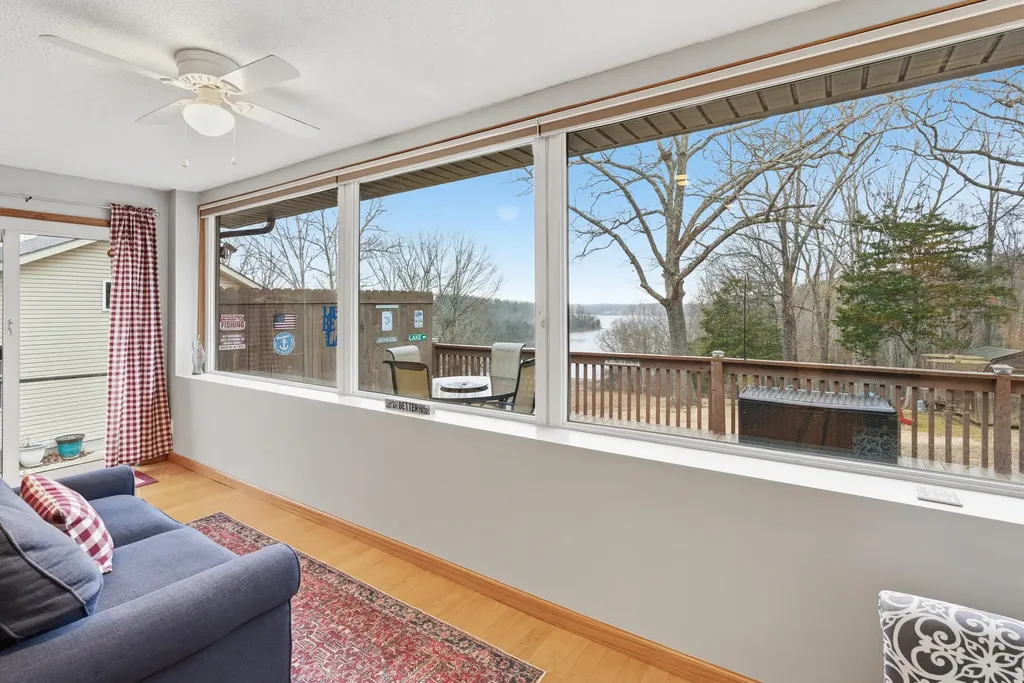 498 Paddle Lane New Concord KY 42076