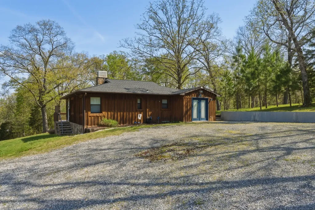 498 Paddle Lane New Concord KY 42076