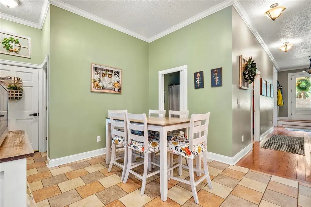 6985 Old Mountain Ash Pike Williamsburg KY 40769