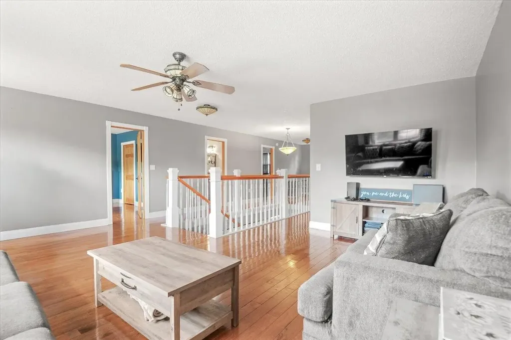 6985 Old Mountain Ash Pike Williamsburg KY 40769