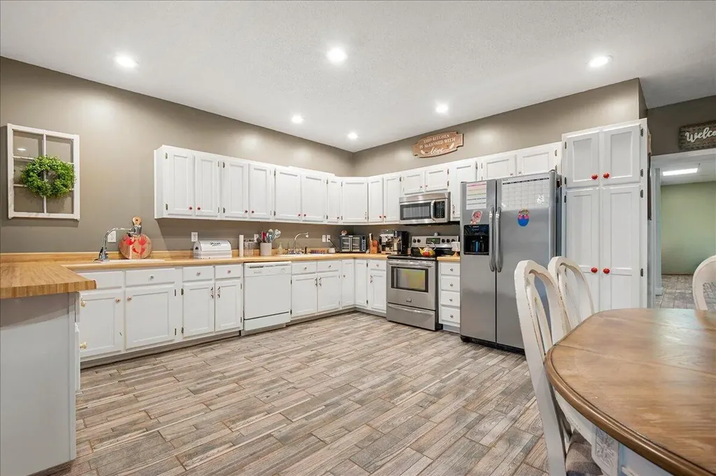 6985 Old Mountain Ash Pike Williamsburg KY 40769
