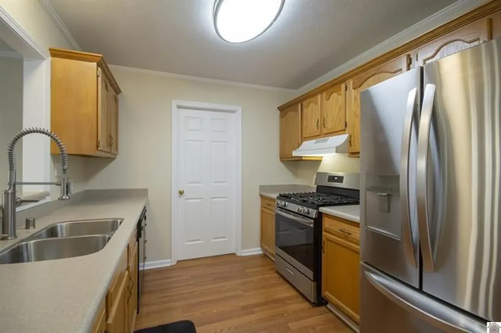 5073 Hill Terrace Paducah KY 42001
