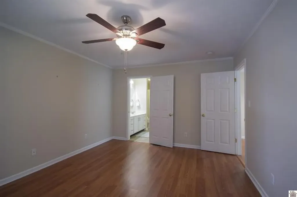 5073 Hill Terrace Paducah KY 42001