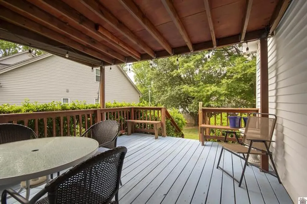 5073 Hill Terrace Paducah KY 42001