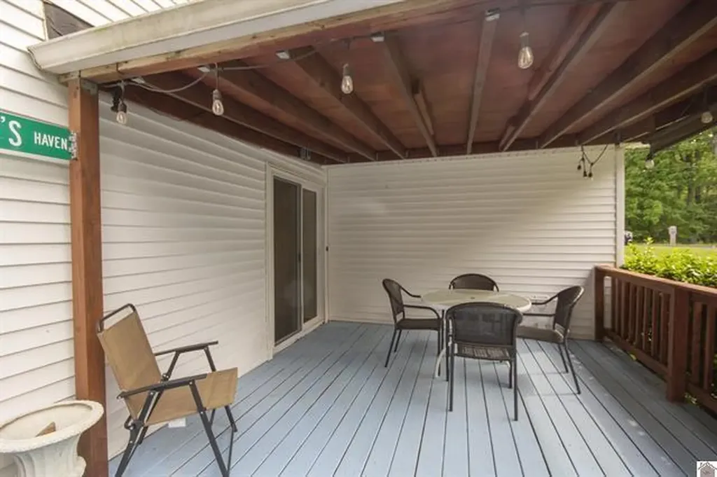 5073 Hill Terrace Paducah KY 42001