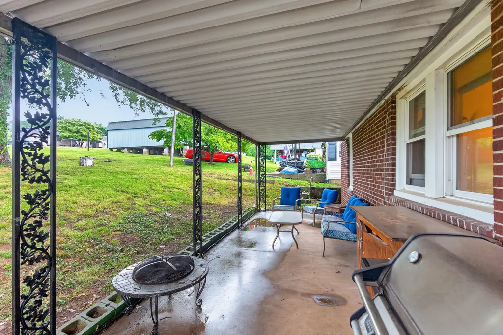 114 Estill Street Mt Sterling KY 40353