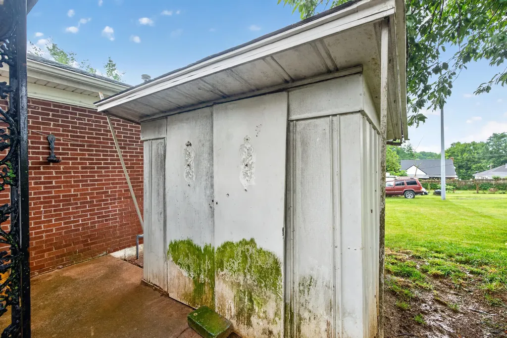 114 Estill Street Mt Sterling KY 40353