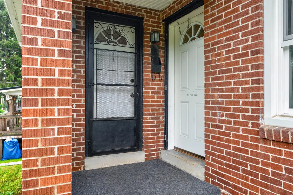 114 Estill Street Mt Sterling KY 40353