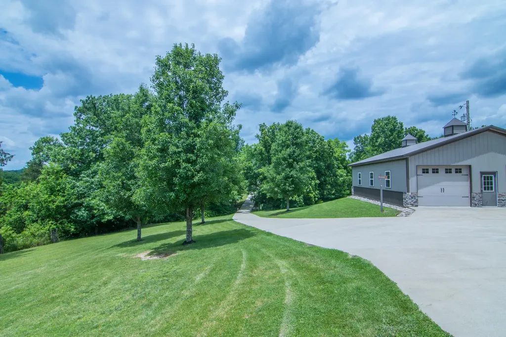 660 Parsons Lane Harrodsburg KY 40330