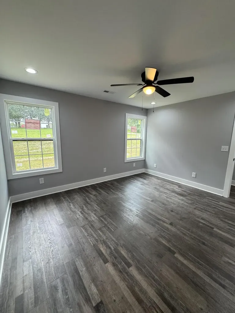 296 Hillview Drive Cadiz KY 42211