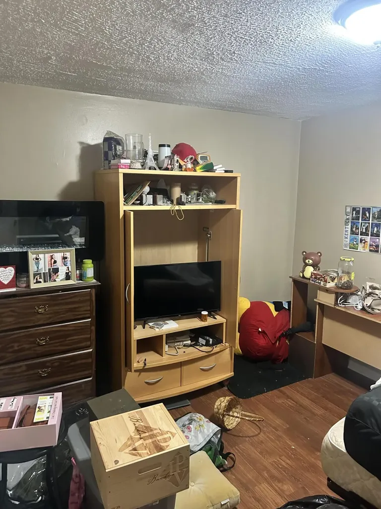 1138 Reutlinger Avenue Louisville KY 40204