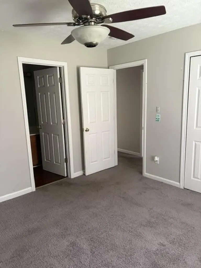 105 Charmac Road Versailles KY 40383