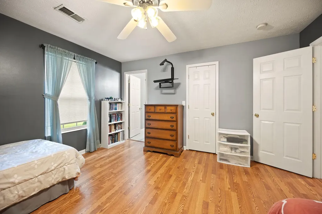 389 Park Lane Science Hill KY 42553