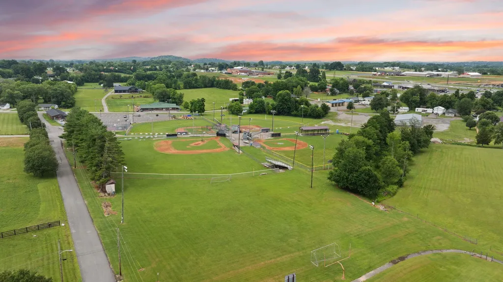 389 Park Lane Science Hill KY 42553