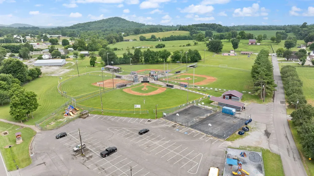 389 Park Lane Science Hill KY 42553