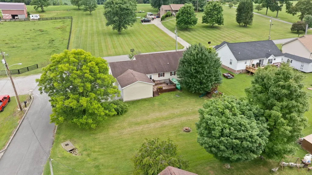 389 Park Lane Science Hill KY 42553