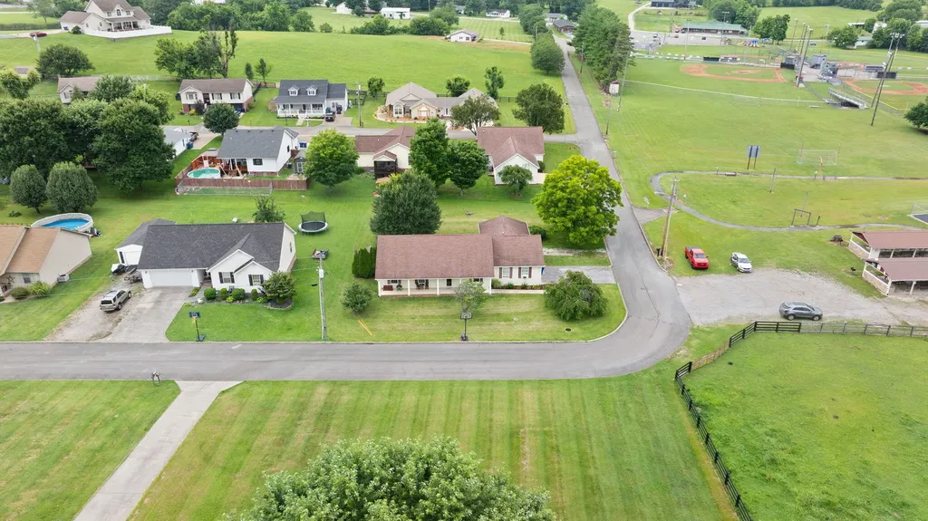 389 Park Lane Science Hill KY 42553