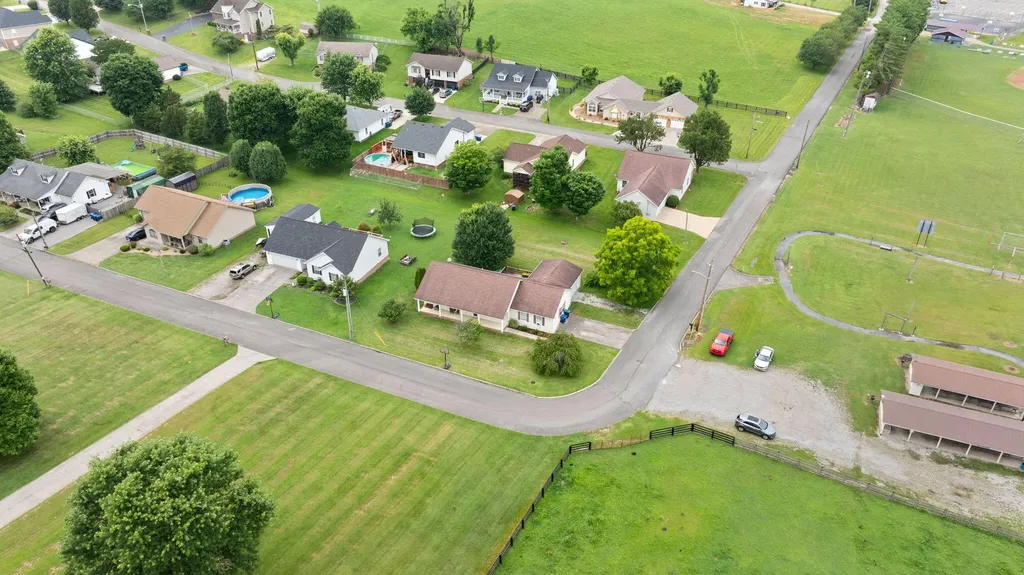 389 Park Lane Science Hill KY 42553