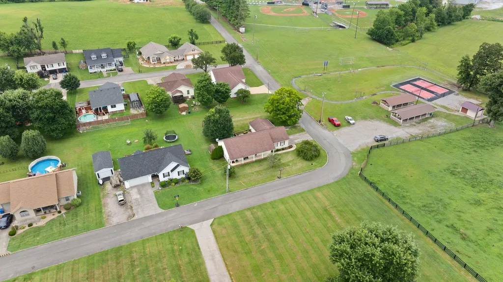 389 Park Lane Science Hill KY 42553