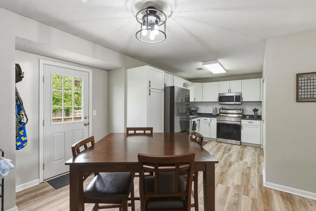 1215 Williamsburg Drive Elizabethtown KY 42701