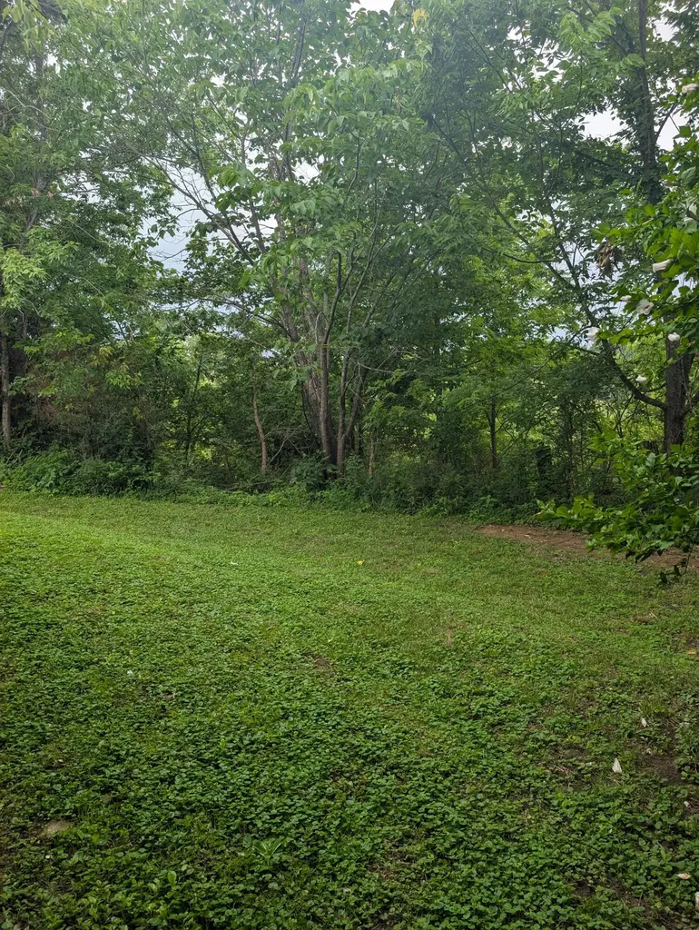 1070 New Liberty Road Lawrenceburg KY 40342