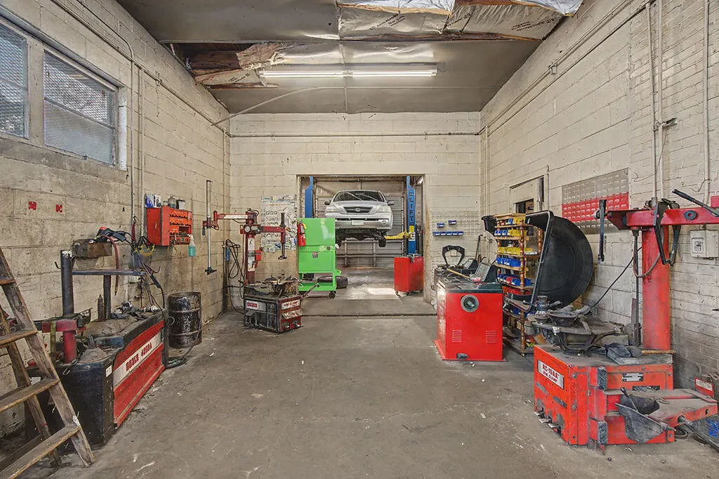 1079 N Main Street Hopkinsville KY 42240