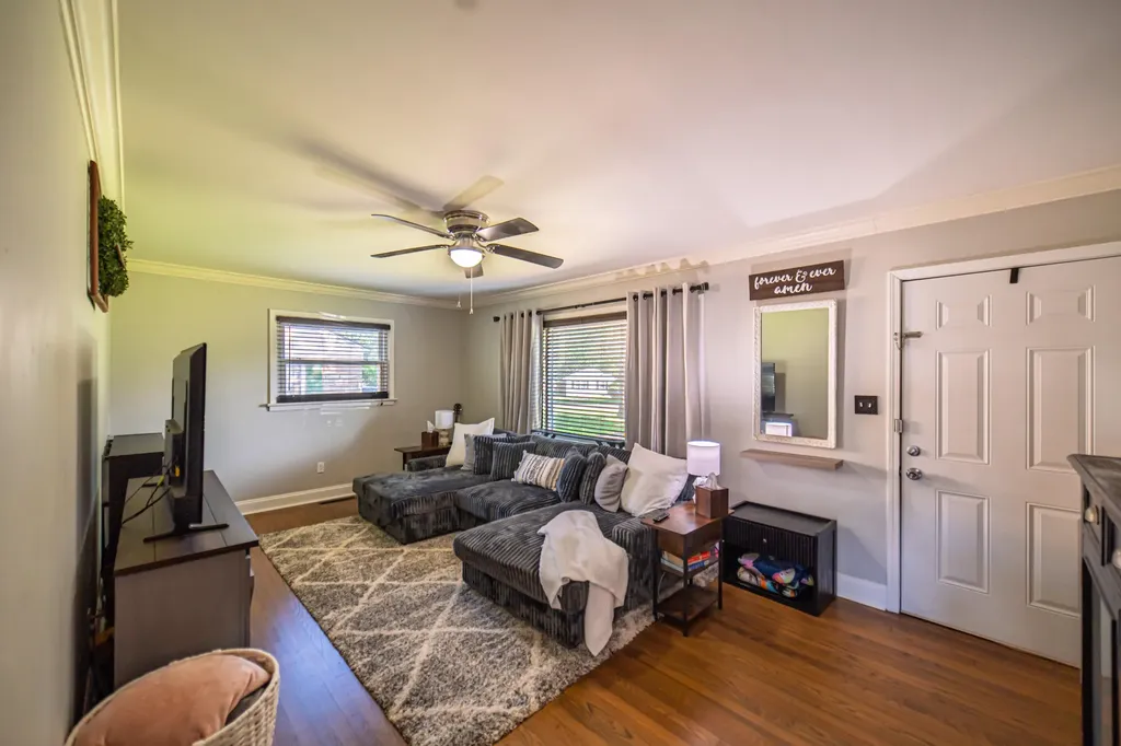 143 Iroquois Drive Paducah KY 42001