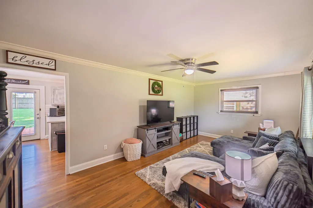 143 Iroquois Drive Paducah KY 42001