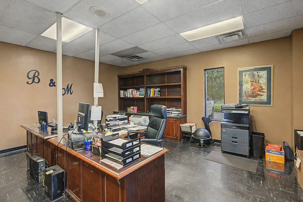 254 Commerce Court Hopkinsville KY 42240