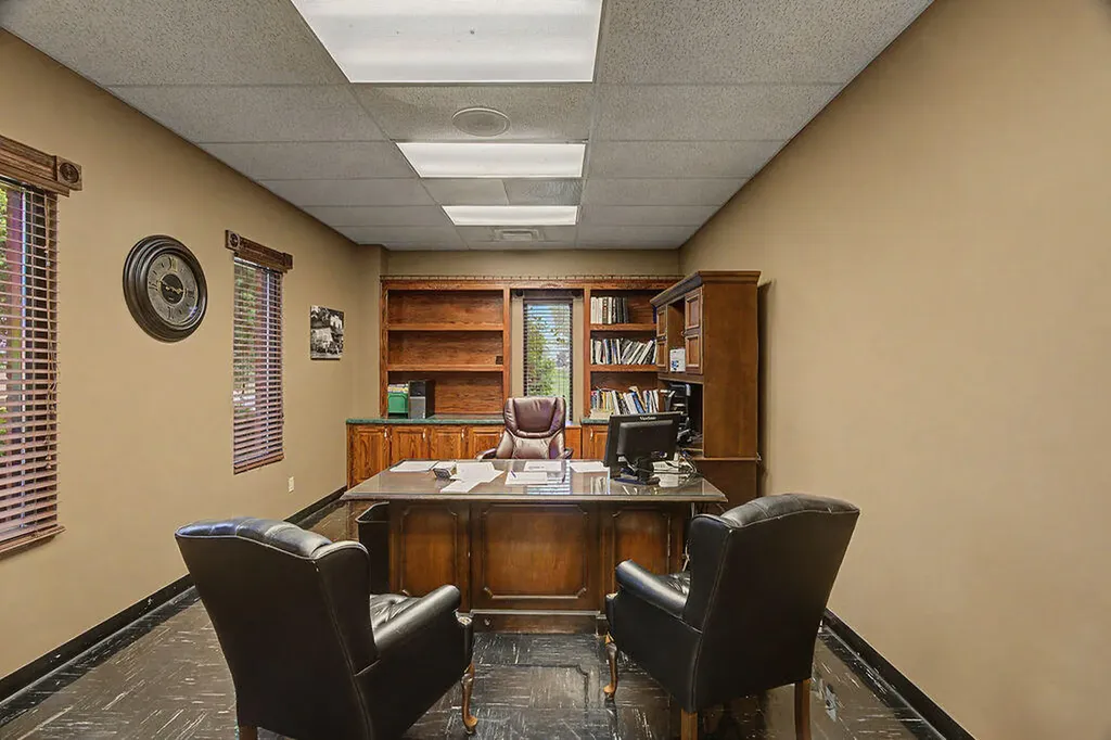 254 Commerce Court Hopkinsville KY 42240