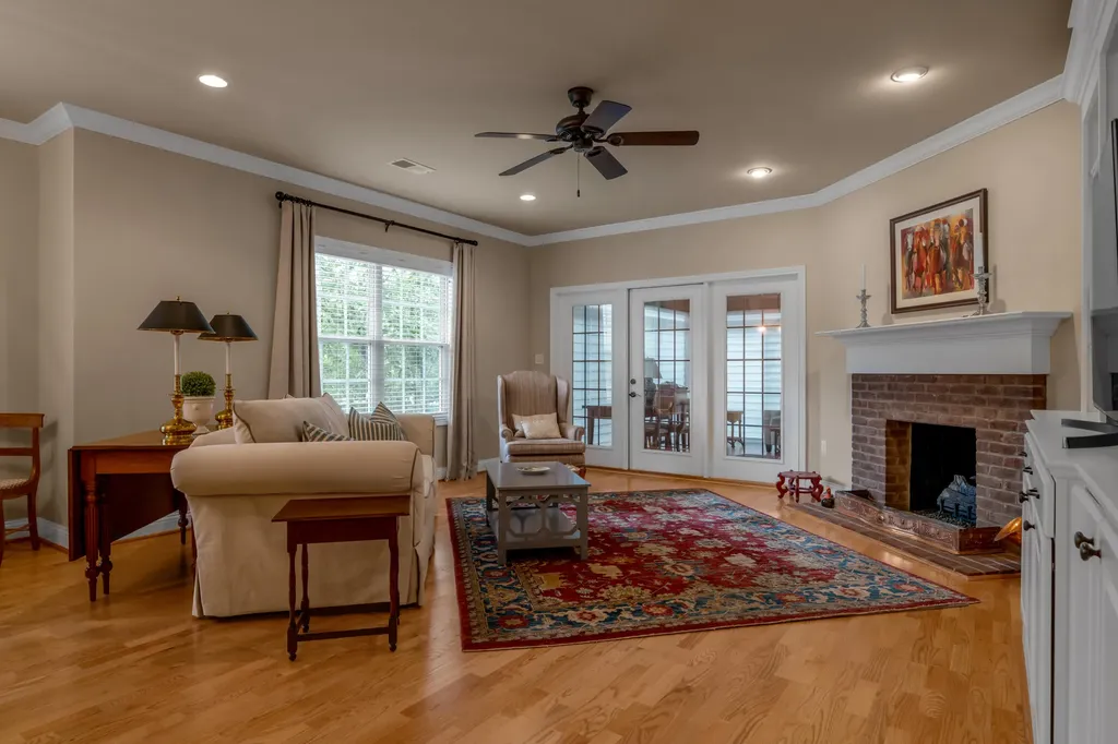 3532 Rabbits Foot Trail Lexington KY 40503