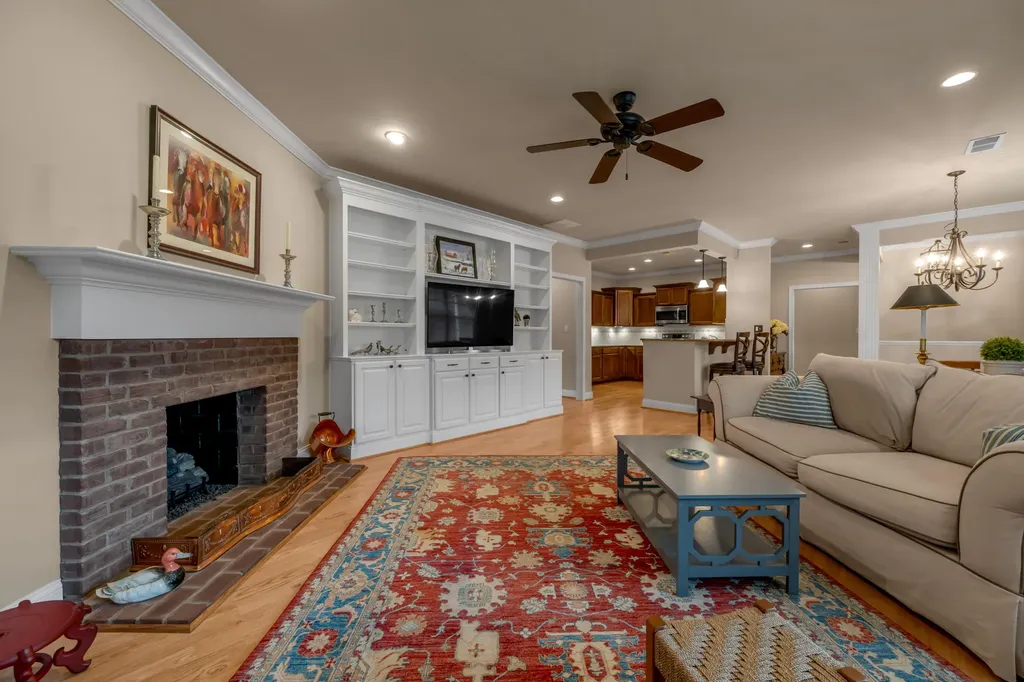 3532 Rabbits Foot Trail Lexington KY 40503