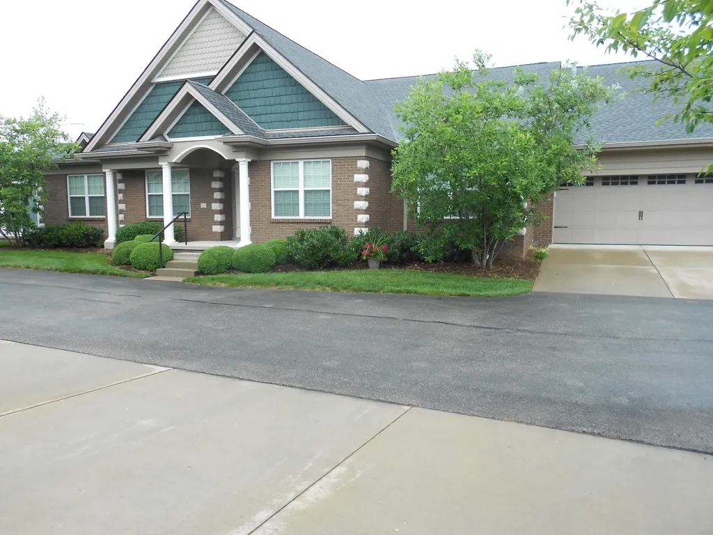 3532 Rabbits Foot Trail Lexington KY 40503