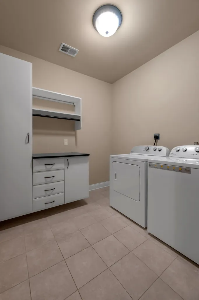 3532 Rabbits Foot Trail Lexington KY 40503