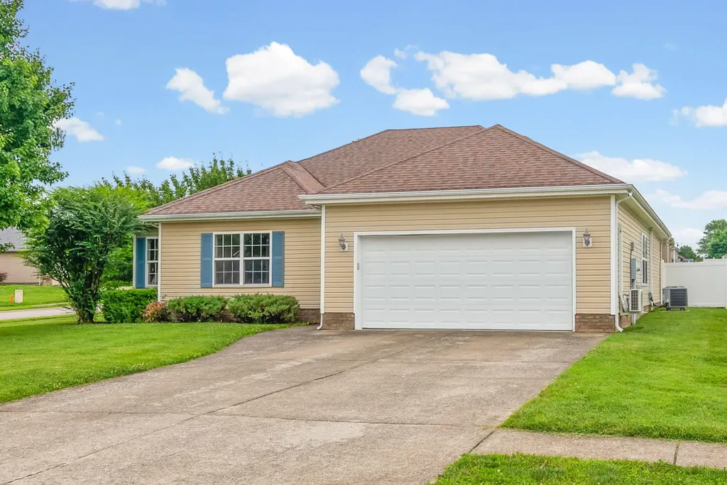 100 Lurlington Court Hopkinsville KY 42240