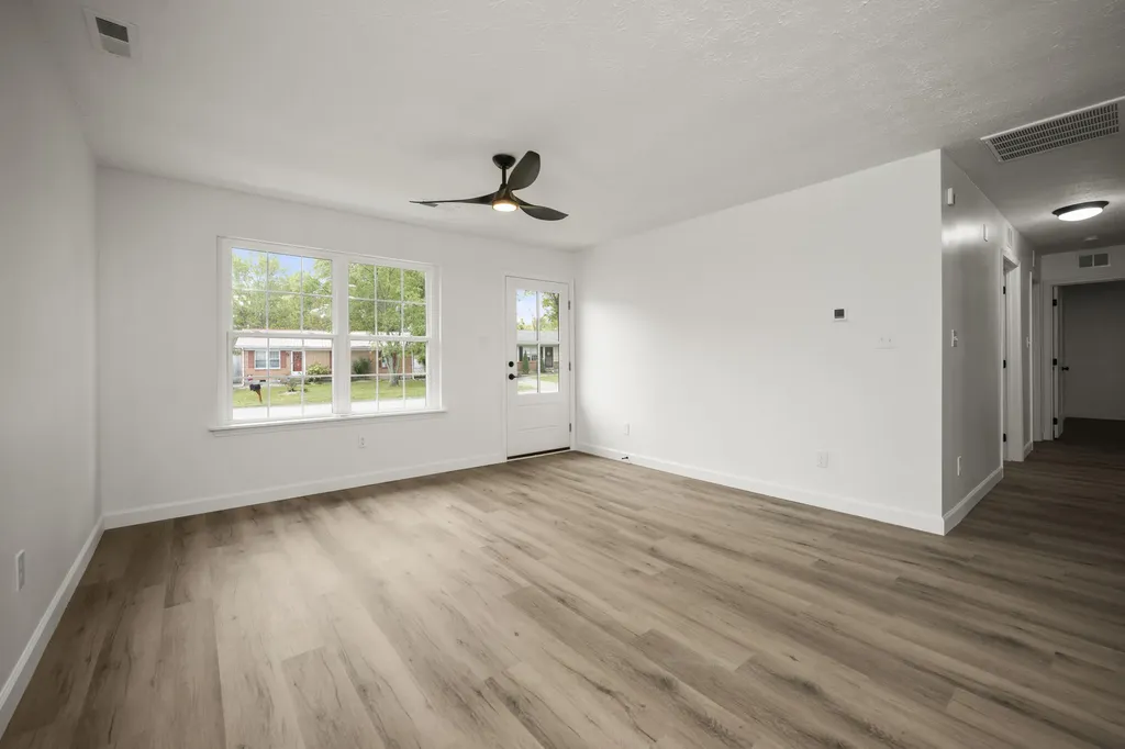 113 Locker Court Berea KY 40403