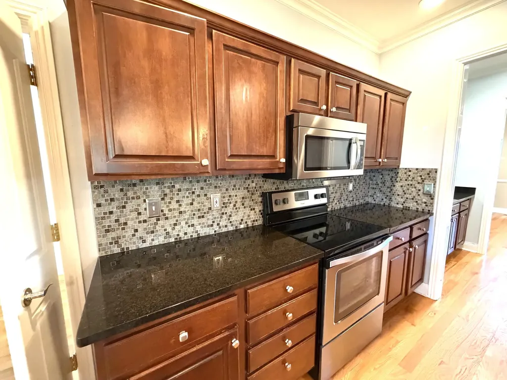 205 Dundee Court Versailles KY 40383