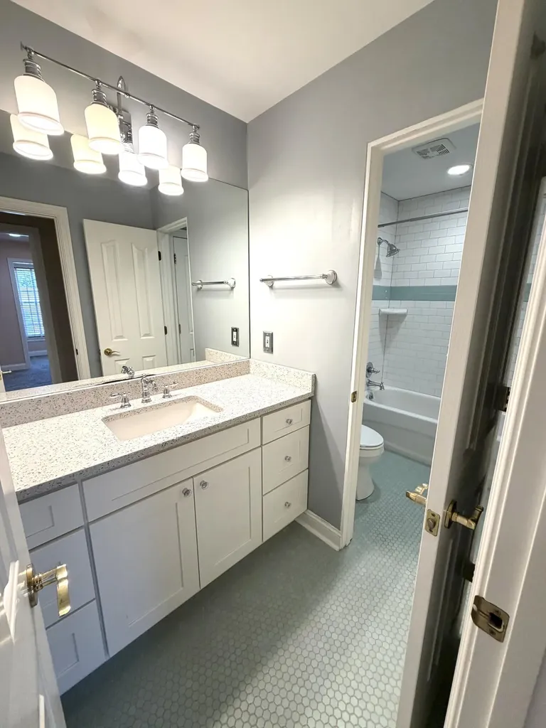 205 Dundee Court Versailles KY 40383