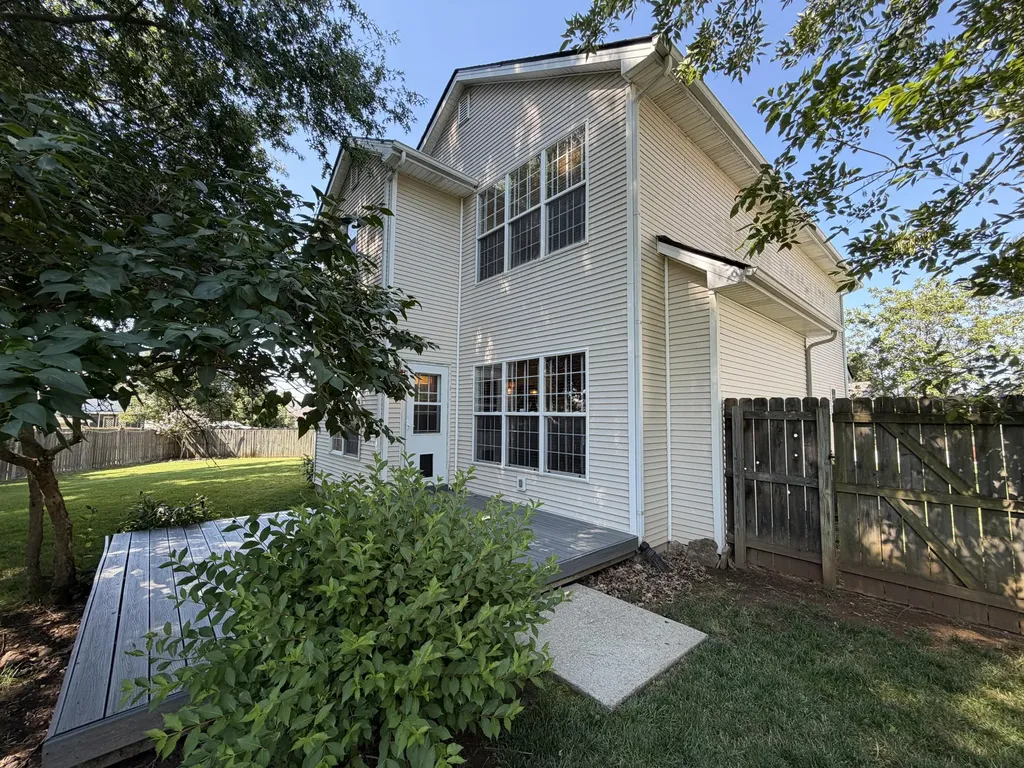 205 Dundee Court Versailles KY 40383