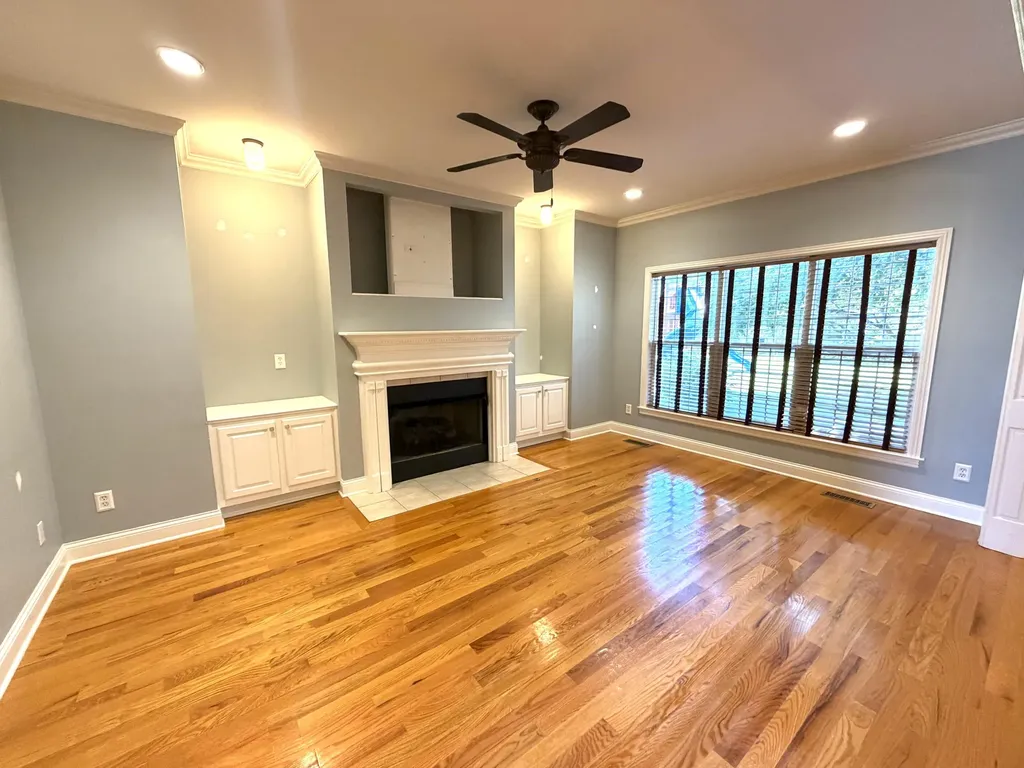 205 Dundee Court Versailles KY 40383