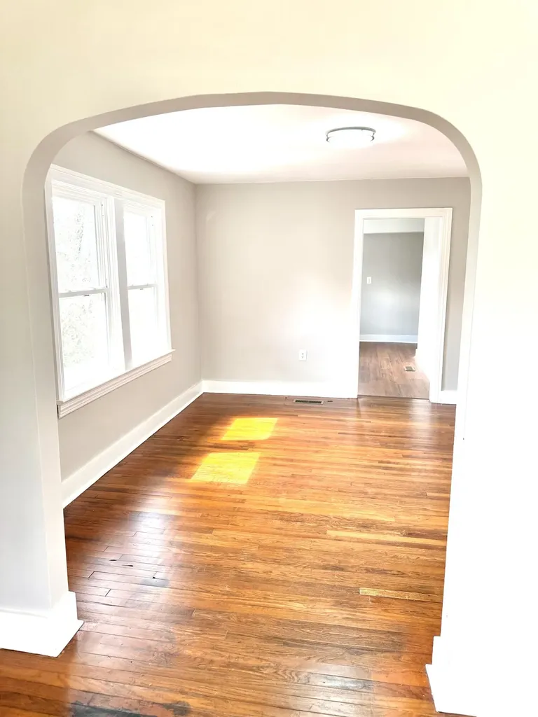 2711 Kenwood Drive Hopkinsville KY 42240