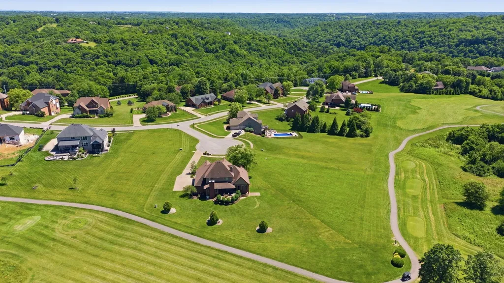 712 Stonebriar Court Richmond KY 40475