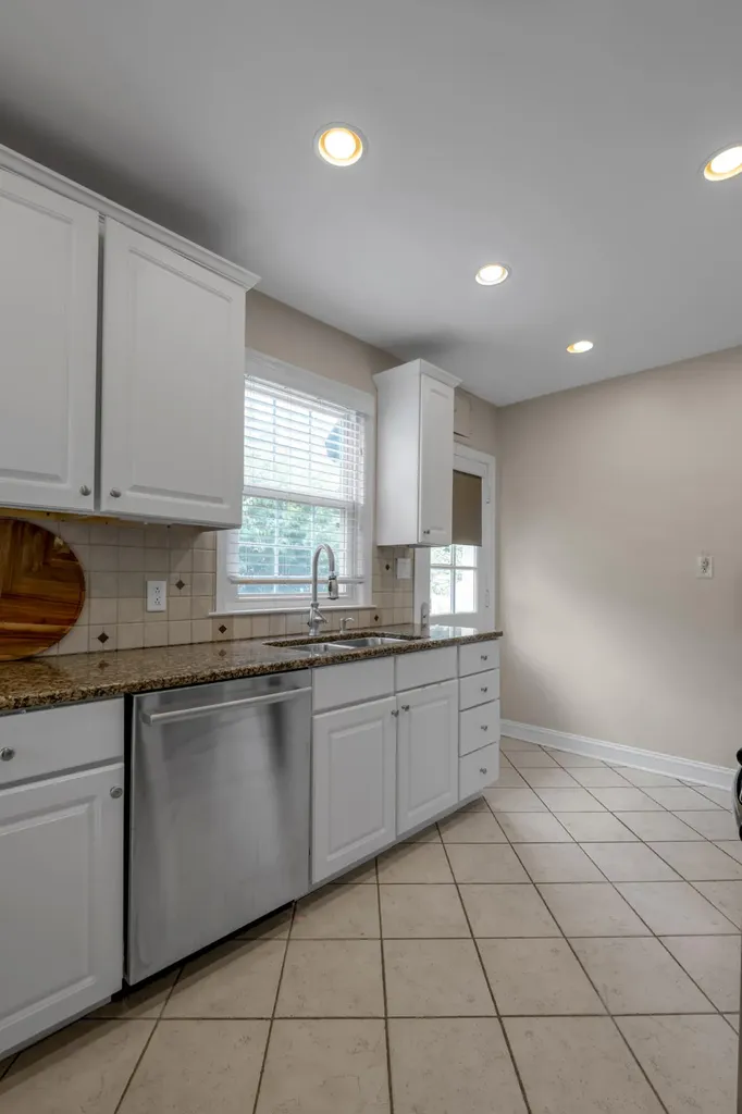1028 Cooper Drive Lexington KY 40502