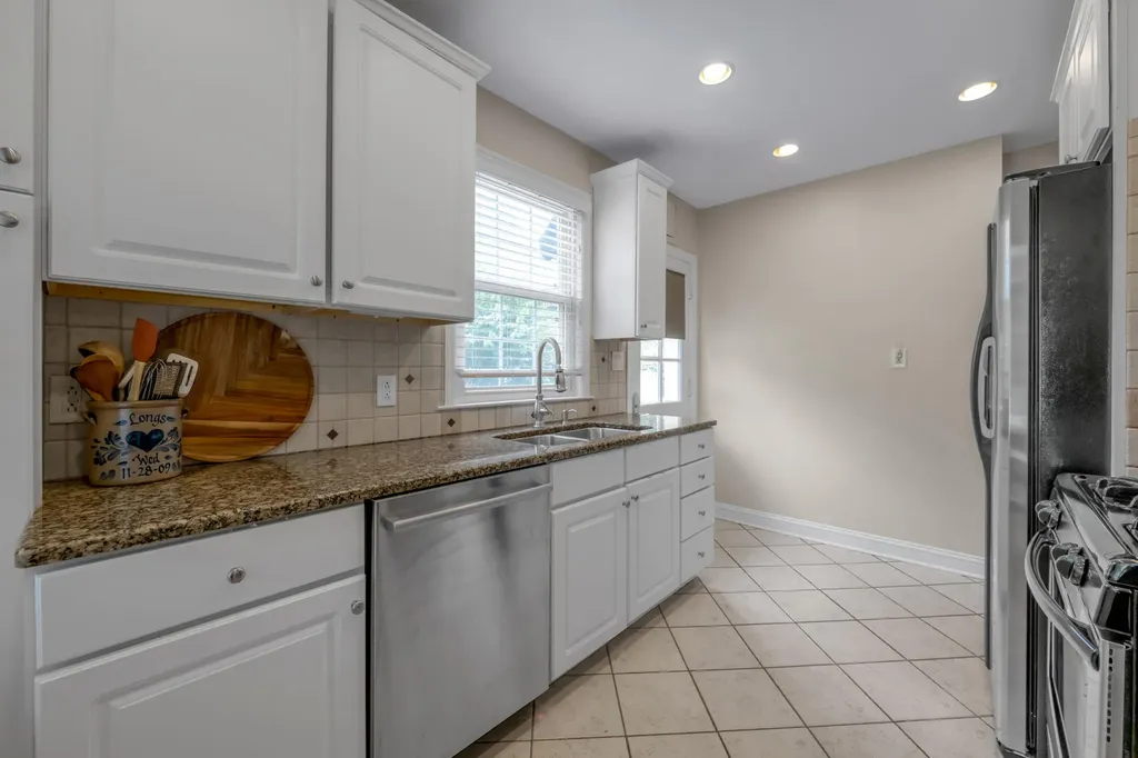 1028 Cooper Drive Lexington KY 40502